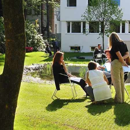 Haus Der Begegnung 3* İnnsbruck